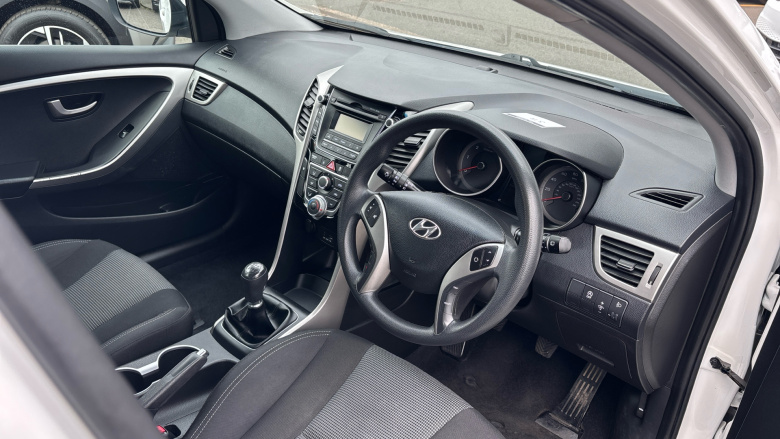 Hyundai i30 1.6 CRDi Blue Drive Classic 5dr Diesel Hatchback